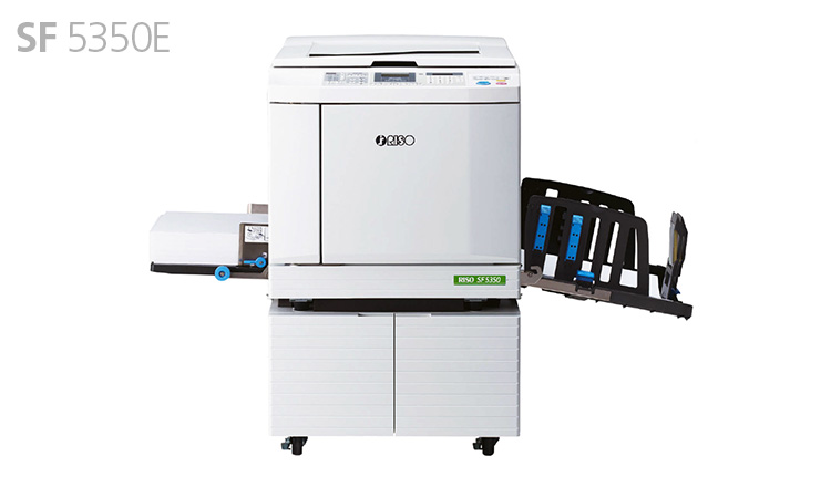 The SF5350E with its print speed of 150 A4 ppm plus the ability to print up to A3, its superior operability and 300x600 dpi print resolution, the SF5350E enables to print 1,000 pages easily in approx. 7 minutes. It has the ability to utilise the Risolar or the Power Pedestal to run completely off the grid.